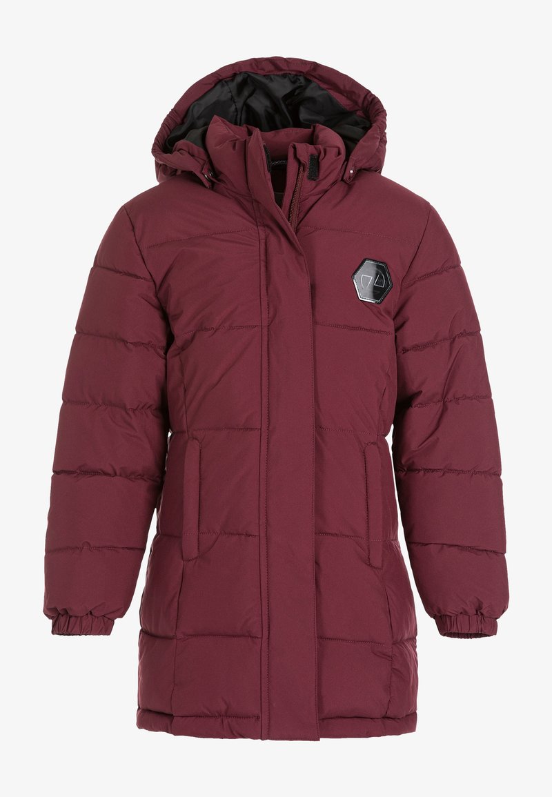 Manteau d'hiver matelassé bordeaux avec capuche, poches latérales, fermeture éclair frontale recouverte d'un rabat, et logo hexagonal sur la poitrine gauche.