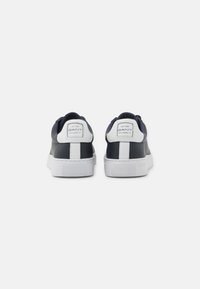 GANT MC JULIEN - Sneaker low - marine