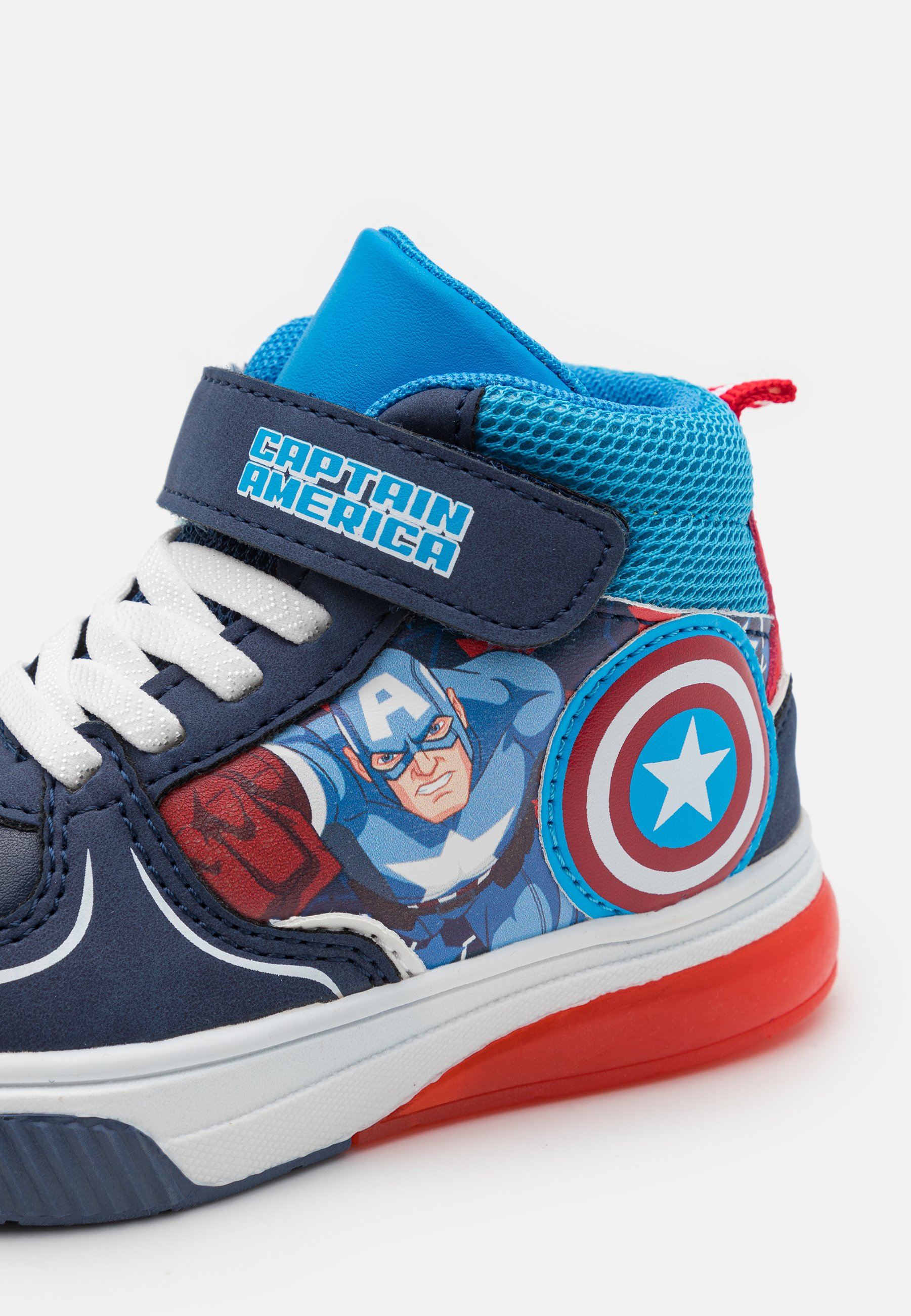 Friboo by Zalando MARVEL CAPTAIN AMERICA BLINKING SHOES - High-top