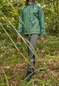 The North Face Vodotěsná bunda - dark green