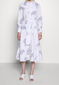 IVY OAK Vapaa-ajan mekko - off-white