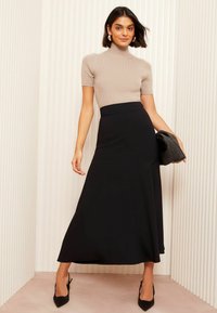 Friends Like These REGULAR FIT  - A-vonalú szoknya - black