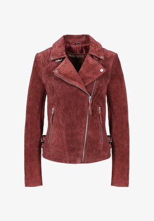 Giacca da motociclista in camoscio bordeaux con cerniera frontale asimmetrica, ampio colletto, tasche con cerniera e cinturini laterali con fibbia.