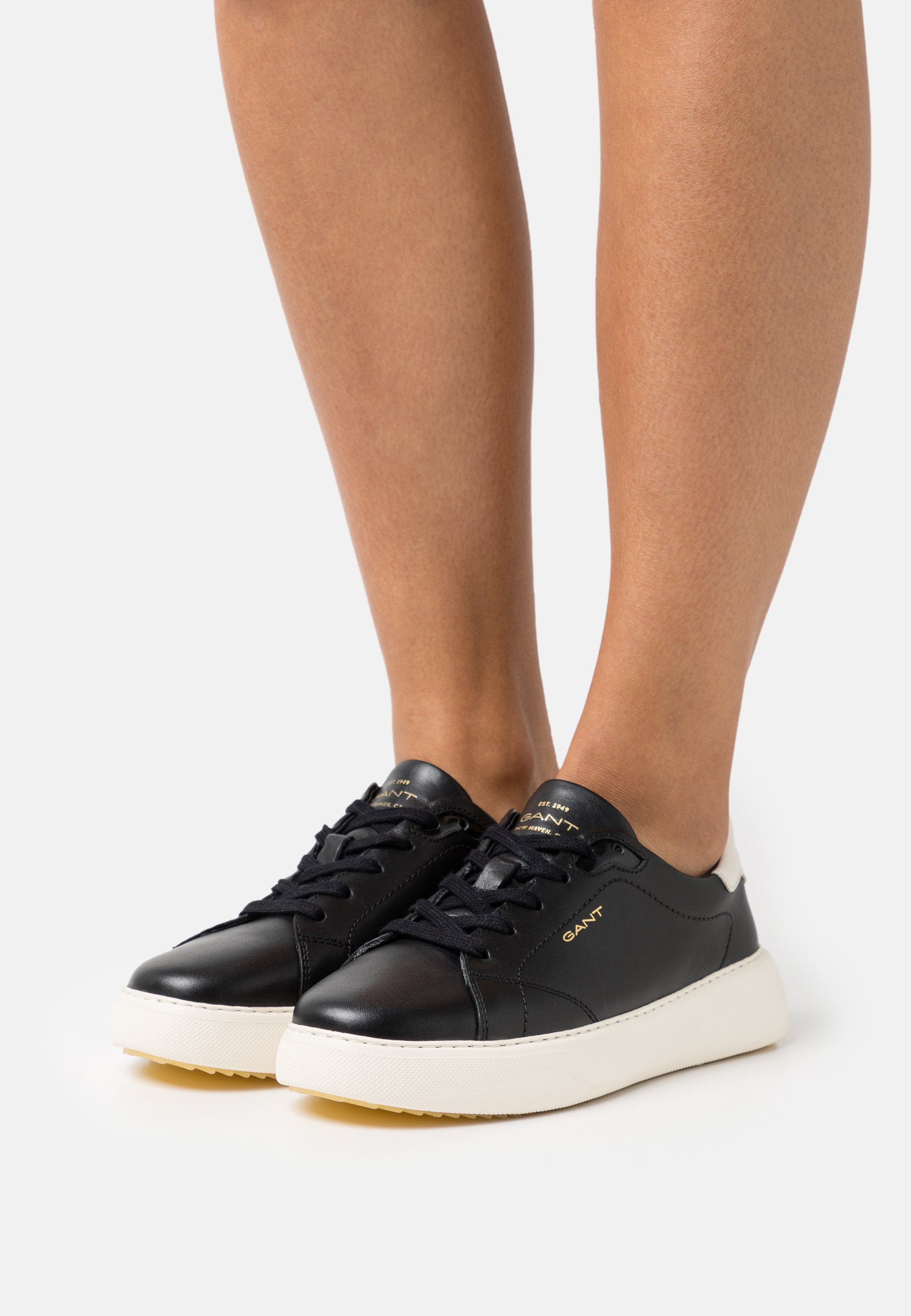 gant black trainers