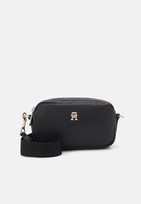 Tommy Hilfiger POPPY REFORM CAMERA BAG - Cross body bag - black