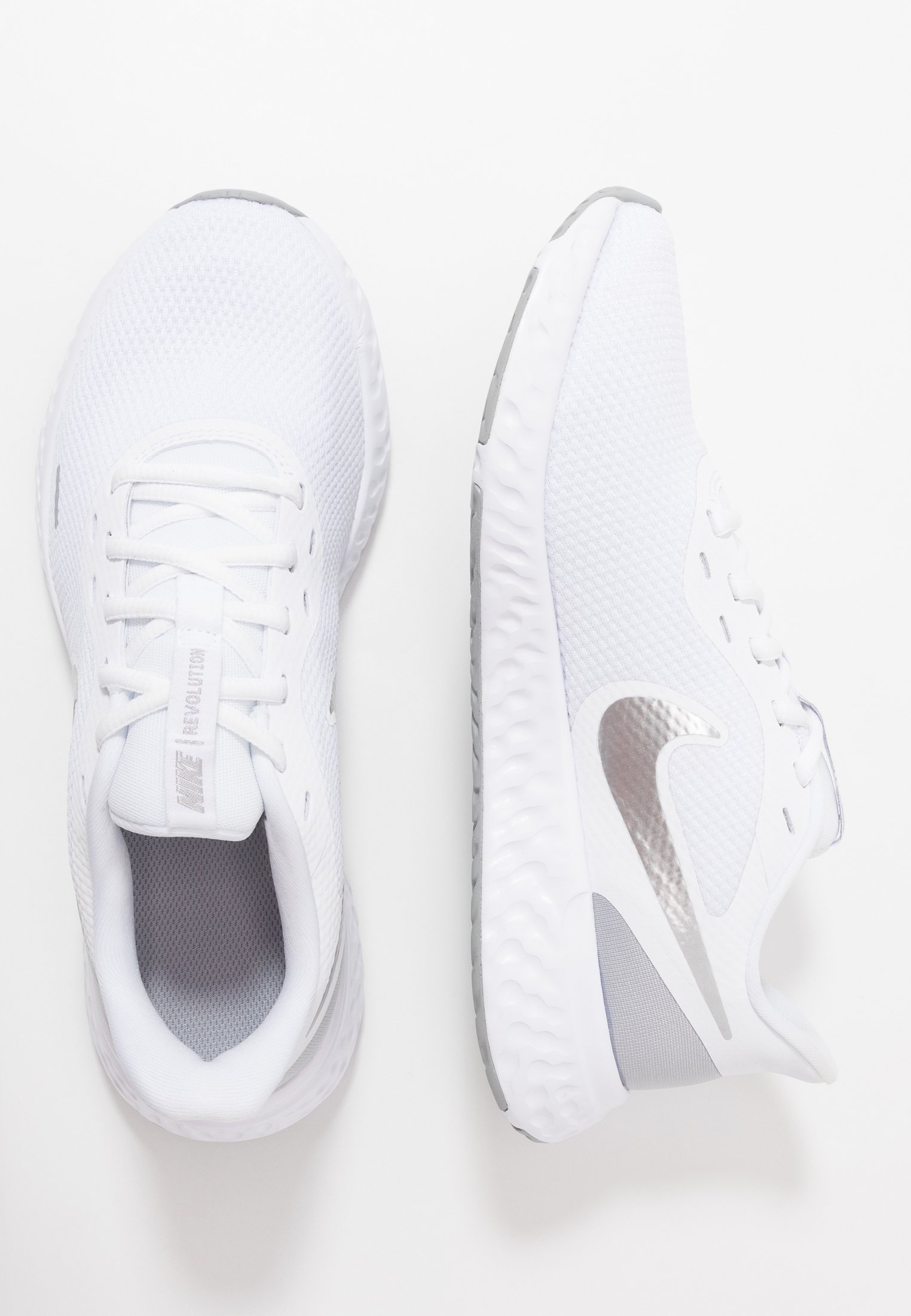 nike performance revolution 5 white