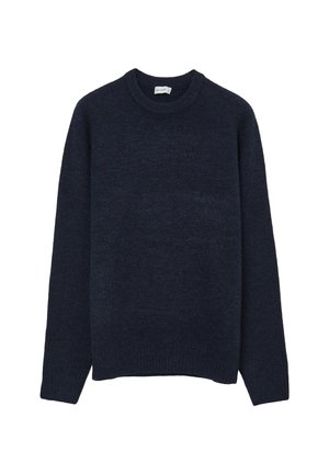 Maglione a maglia blu navy con scollo rotondo, maniche lunghe e polsini e orlo a coste. Texture morbida senza motivi o accessori visibili.