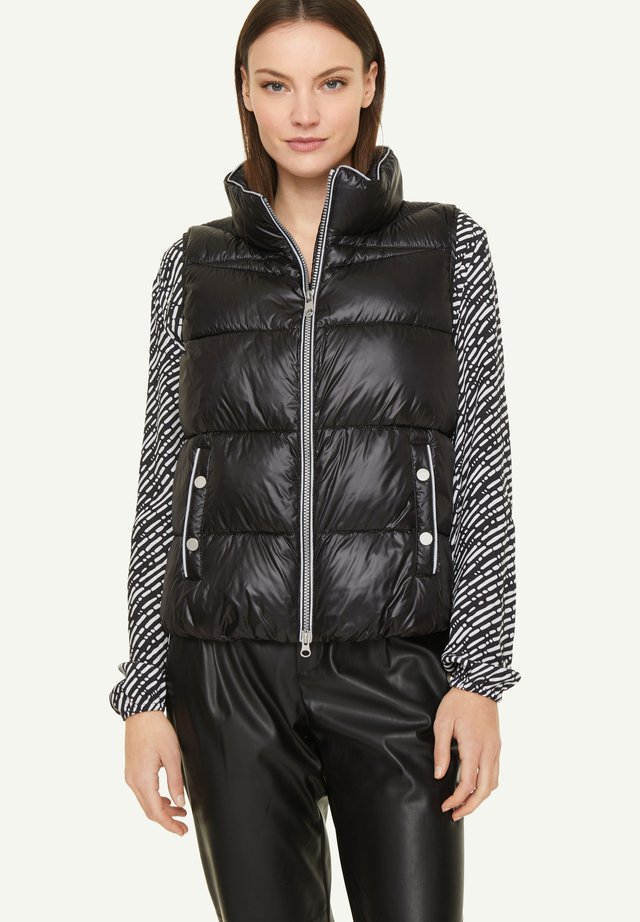 Schwarze Westen Fur Damen Upgrade Fur Den Kleiderschrank Zalando