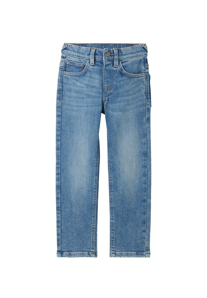 Jeans in denim blu chiaro con vestibilità dritta, caratterizzati da un classico design a cinque tasche e cuciture a contrasto. Nessun segno di usura visibile o motivi.