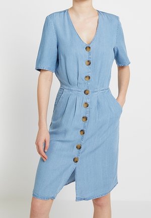 Robe en jean - light-blue denim