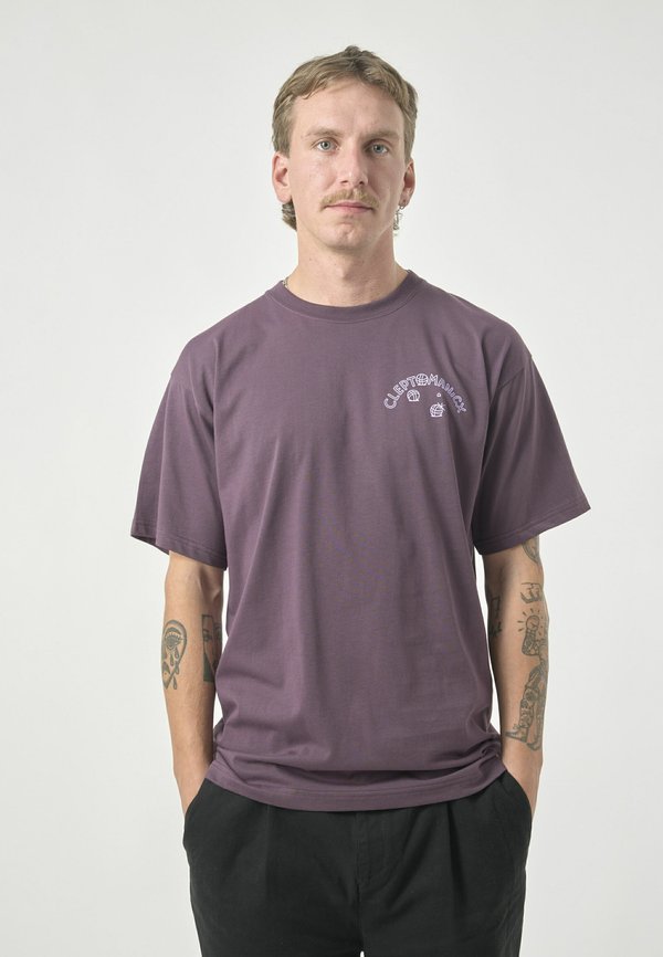 T-Shirt print - plum perfect