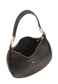 Zwarte leren handtas met een gebogen vorm, ritsluiting, gouden hardware accenten en een interieurvoering met een subtiel patroon.