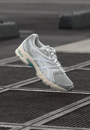 GEL DS 14 UNISEX - Sneakers low - white/stillwater