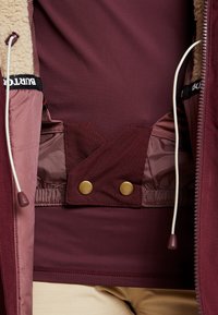 Burton Snowboardjacke - dark red
