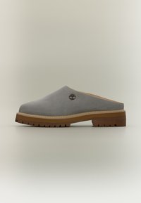 Δεν επιλέχθηκε, medium grey nubuck