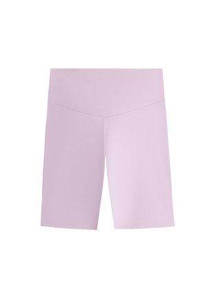 Svetlofialové bicyklové šortky s vysokým pásom a švovým detailom v tvare V vpredu.