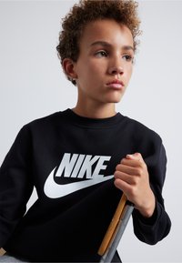 Nike Sportswear - CLUB CREW UNISEX - Sweatshirt - black/white Thumbnail Image 1