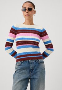 Vero Moda Petite VMCHILI O NECK STRIPE - Pulóver - birch/blue jasper/fired brick/fuchsia pink