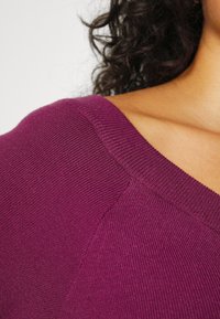 Anna Field Curvy Vestido de malha - purple