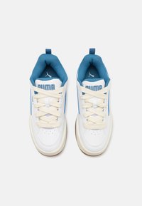 Puma PARK LIFESTYLE UNISEX - Scarpe skate - white/blue horizon/alpine snow