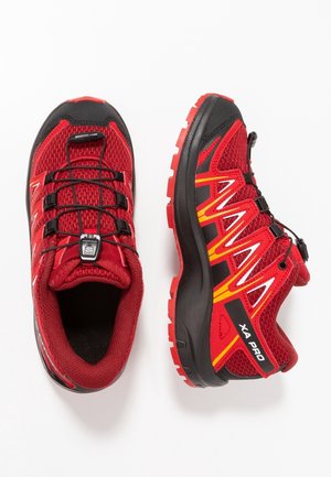 XA PRO 3D - Hikingsko - red dahlia/barbados cherry/spectra yellow