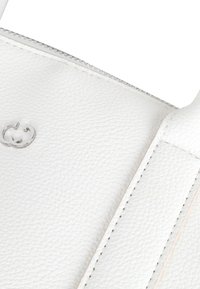 Gerry Weber FEEL GOOD - Käsilaukku - white