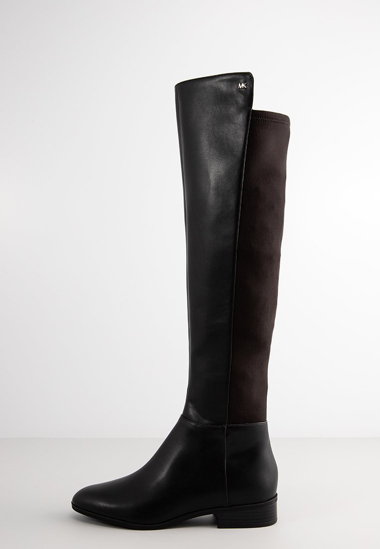 Cizme peste genunchi