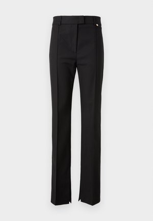 Pantaloni neri su misura con design a gamba dritta, dotati di una vita con chiusura a bottone e spacchi laterali all'orlo.
