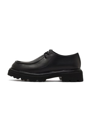 MASCULINE - Zapatos de vestir - black