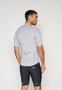 Giro NEW ROAD  - Biciklistički dres - sharkskin heather