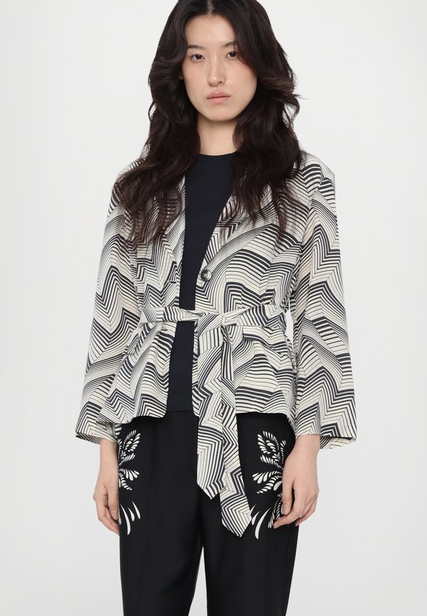 LIVIA - Blazer - ecru2