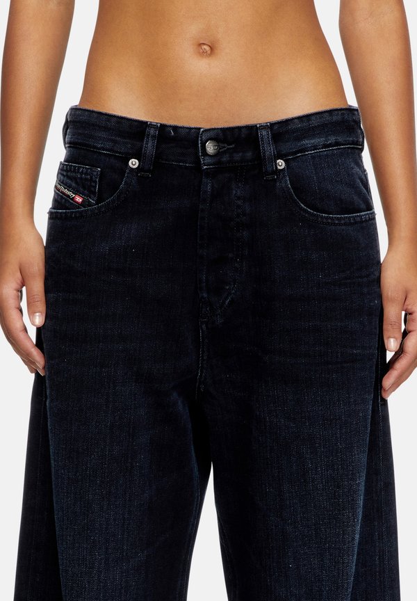 1996 D-SIRE - Wide Leg2