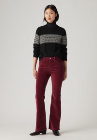Levi's® 726™ FLARE - Vaqueros a campana - windsor wine