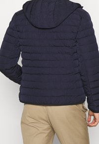 Lacoste Vinterjacka - dark blue