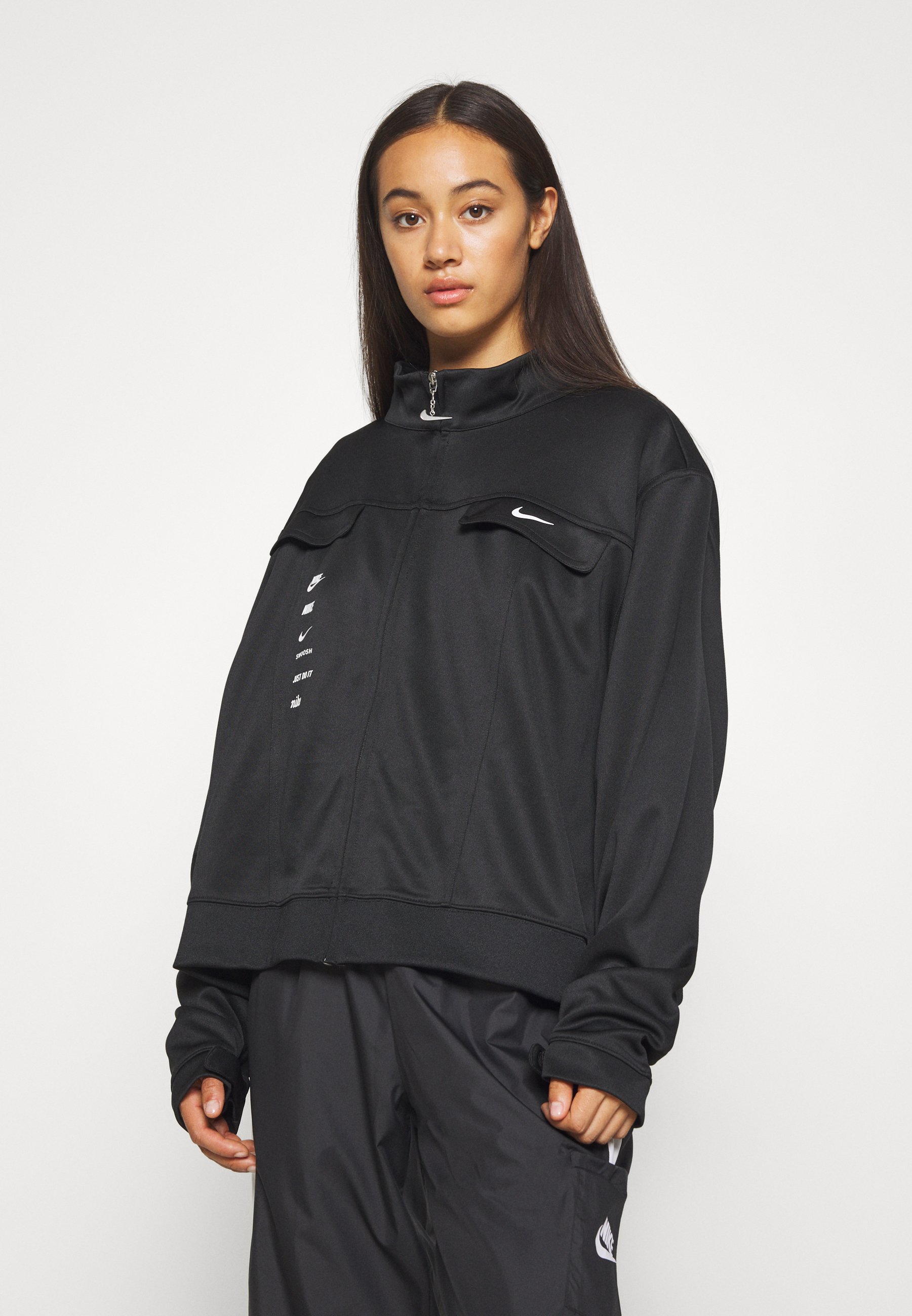 Nike Sportswear Treningsjakke blacksvart Zalando.no Nike Sportswear CORE Lett jakke blacksvart Zalando.no