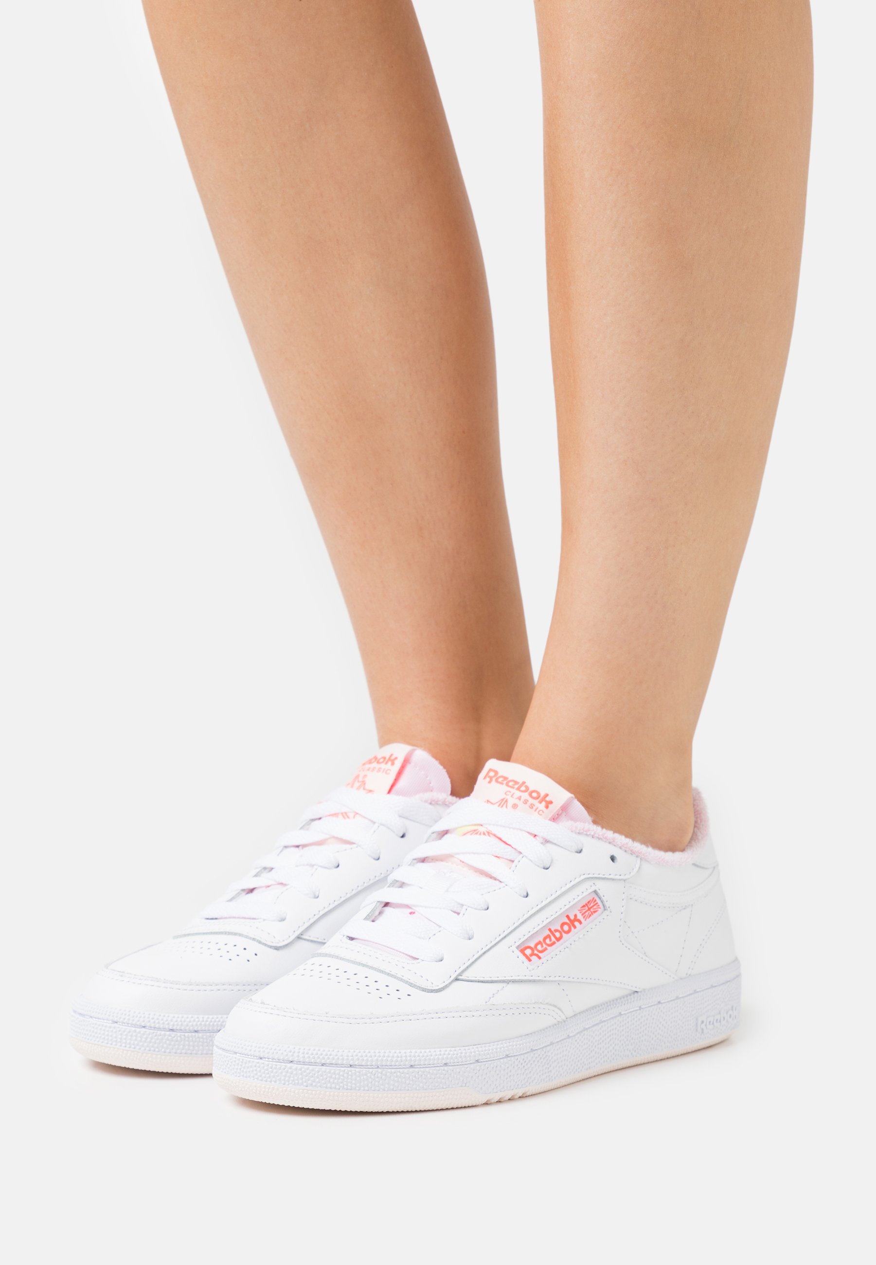 reebok pink