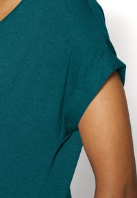 ONLY MOSTER O-NECK - Bluse - deep teal