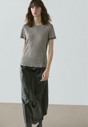 SHORT SLEEVE - Basic T-shirt - grey