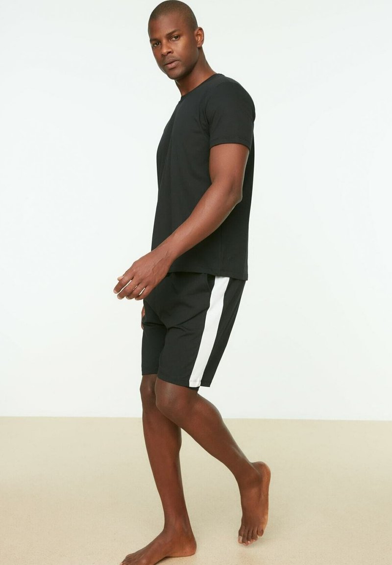 Herren Pyjamas | Trendyol Nachtwäsche Set black/schwarz - AM18178 Herren Pyjamas | Trendyol Nachtwäsche Set black/schwarz - AM18178