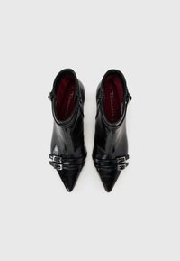 Tamaris Bottines compensées - black