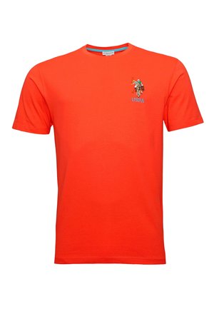 Ragyogó narancssárga, rövid ujjú póló, bal mellen kis hímzett polo játékosral és "USPA" logóval.