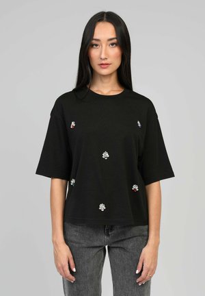 AMARINA  - T-shirt imprimé - noir