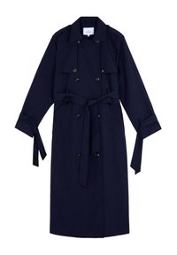 Palton bleumarin cu design dublu, cu un brâu legat în talie, mâneci lungi cu legături și buzunare cu clapetă. Fabricat dintr-un material neted.