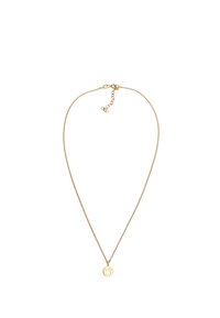 Collana in oro con un pendente rotondo caratterizzato da un'impronta di zampa intagliata. La catena è sottile e include un gancio regolabile per la lunghezza.