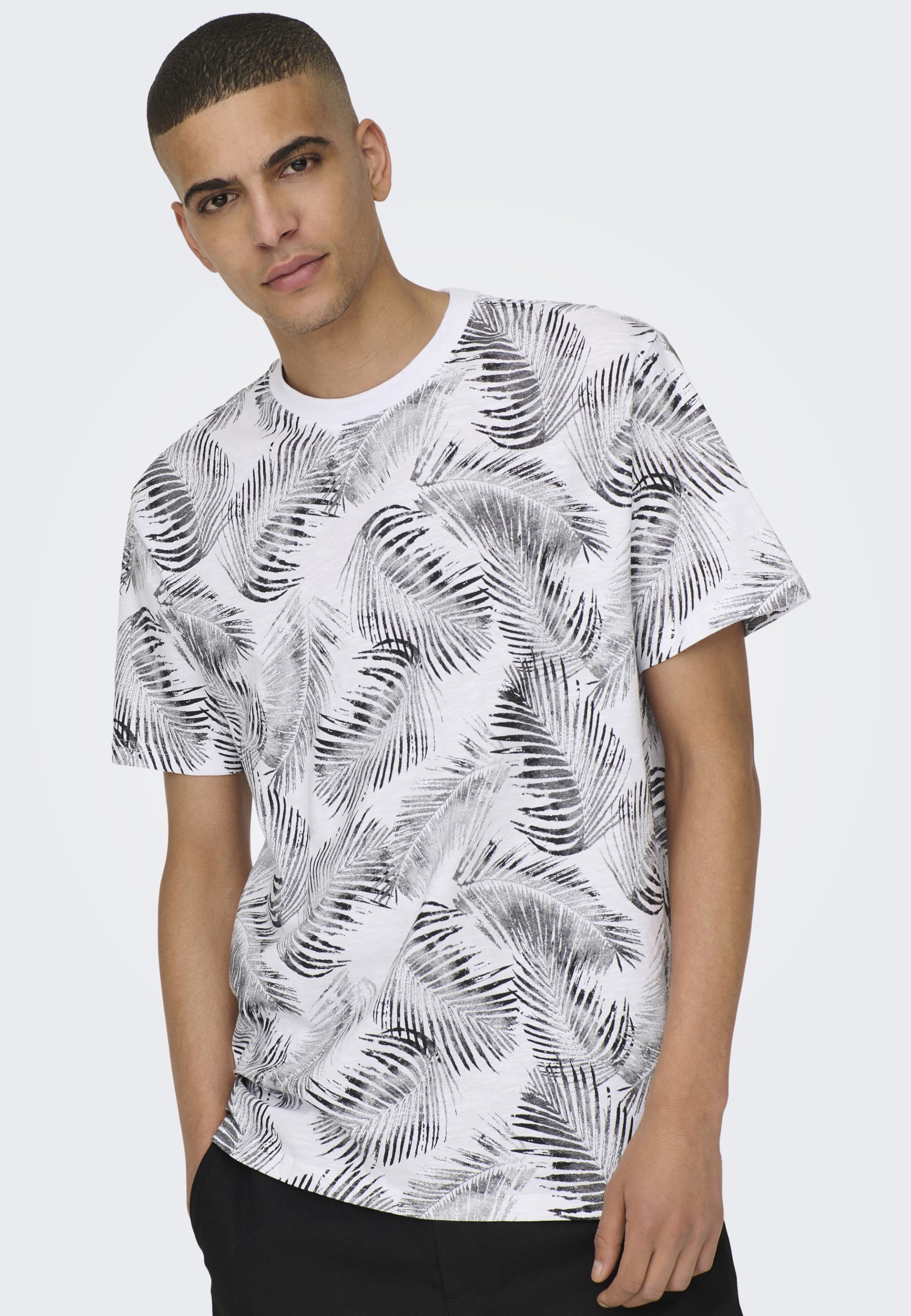 Only & Sons Herren T-Shirt 'Onsperry Life' Mit Blatt-Print – Lässiges Basic Für Den Alltag