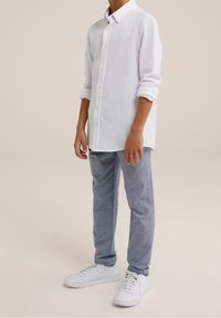 WE Fashion Housut - blau