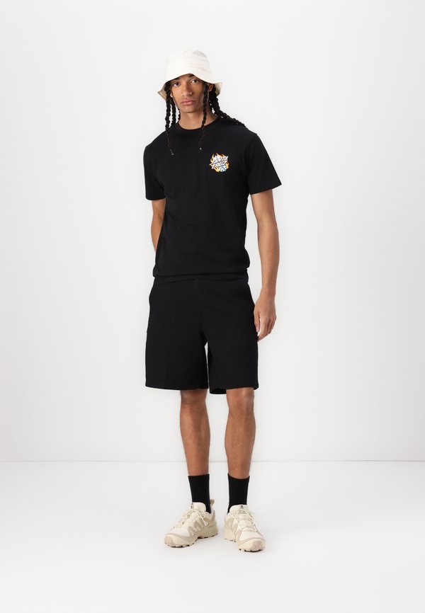 FLAMING DICE DOT CHEST UNISEX - Print T-shirt2