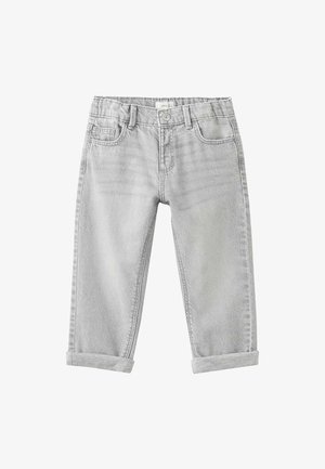 Pantalons en denim gris clair avec une coupe décontractée, dotés de poignets retroussés, d'une fermeture à bouton et à glissière, ainsi que de poches avant et arrière.
