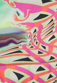 Desigual HAWAIIAN GEOSURF COPENHAGUE - Axelremsväska - tutti frutti