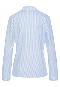 Blauw-wit gestreepte langemouwen overhemd met een kraag, met een rechte snit en knoopmanchetten. De stof lijkt glad en lichtgewicht te zijn.